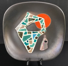 Assiette menhirs snobs d'occasion  Véron