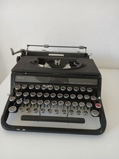 Macchina scrivere vintage usato  Rimini