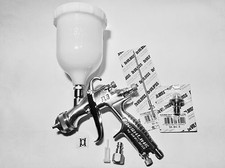 Pistola per verniciatura usato  Spedire a Italy