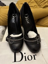 Scarpe con tacco usato  Pavia