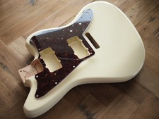 Warmoth jazzmaster body d'occasion Warmoth jazzmaster body d'occasion  Expédié en France