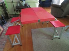 Conjunto de mesa e cadeira portátil vintage dobrável piquenique acampamento vermelho comprar usado  Enviando para Brazil