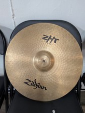 Prato de passeio Zildjian ZHT Crash 18" comprar usado  Enviando para Brazil