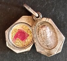 Relic linen having d'occasion  Expédié en Belgium