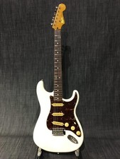 Squier fender stratocaster usato  Spedire a Italy