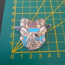 Pin spilla distintivo usato  Oliveto Lario