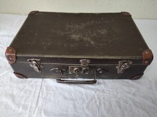 Ancienne petite valise d'occasion  Chambon-sur-Voueize