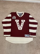 Maglia vancouver canucks usato  Spedire a Italy