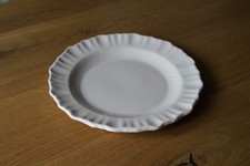 Antique moustiers white d'occasion  Expédié en Belgium