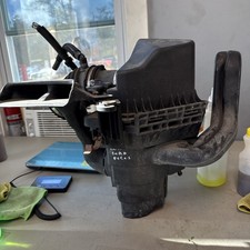 Usado, Caixa de filtro limpador de ar 9S43-9C662 Ford Focus 2008 a 2011 2.0L comprar usado Usado, Caixa de filtro limpador de ar 9S43-9C662 Ford Focus 2008 a 2011 2.0L comprar usado  Enviando para Brazil