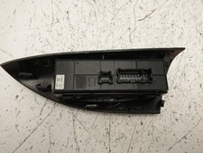Nissan juke window for sale  SKELMERSDALE