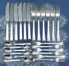 Wunderschönes silberbesteck v gebraucht kaufen Wunderschönes silberbesteck v gebraucht kaufen  Gelsenkirchen