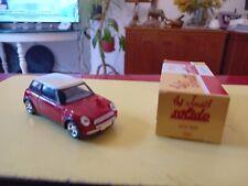 New mini 2001 d'occasion  Erstein