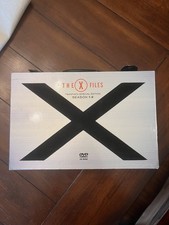 Usado, The X-Files Special Edition Briefcase Season 1-9 (DVD Disc Set w/Case) comprar usado  Enviando para Brazil