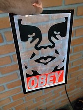 Cadre lumineux obey d'occasion  Le Mans