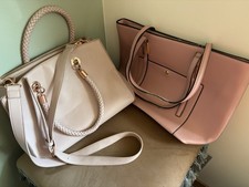 Lot pink women for sale  Scandia
