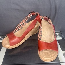 Crocs women red for sale  Boaz