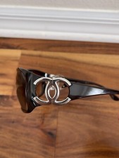 Chanel large silver d'occasion  Expédié en Belgium