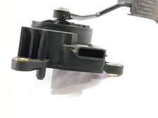 18005mb400 pedale acceleratore usato  Ferrara