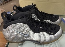 Near 2017 nike for sale  Dumfries