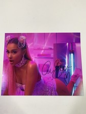 Hot ariana grande for sale  Walnut