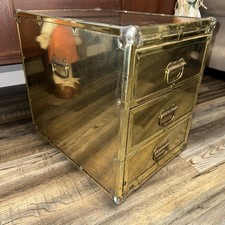 Usado, Mesa lateral vintage bronze tom dourado metal 3 gavetas Hollywood Regency meados do século comprar usado  Enviando para Brazil