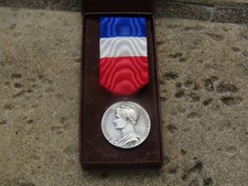 Médaille travail catégorie d'occasion  France