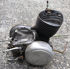 Moteur villier 100 d'occasion  Le Cendre