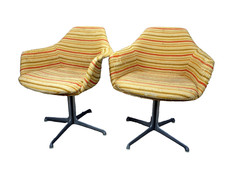 modern swivel arm chairs for sale  Lincoln