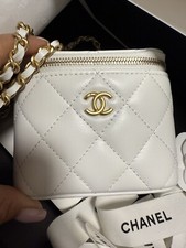 Authentic chanel vanity for sale  Brooklyn