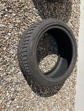 Pneu pirelli 245 d'occasion  Cany-Barville