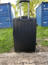 Einen schwarzen koffer gebraucht kaufen  Emmendingen