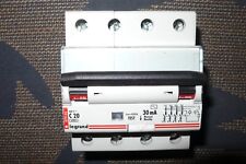 Disjoncteur differentiel 4pôl d'occasion  Barr