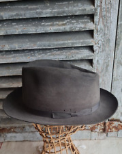 Ancien chapeau feutre d'occasion  Le Poinçonnet