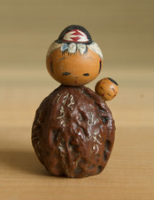Boneca japonesa antiga Sosaku Komori Kokeshi de 4,2 cm (1,7"): feita de nozes, usado comprar usado  Enviando para Brazil