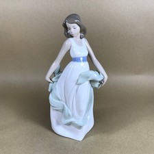 Nao lladro walking for sale Nao lladro walking for sale  CAERPHILLY