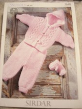 Knitting pattern sirdar for sale  GLASGOW