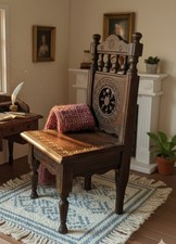 Chaise poupée sculptée d'occasion Chaise poupée sculptée d'occasion  Cannes