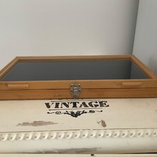 jewellery display case for sale  COULSDON