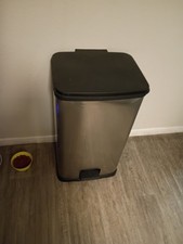 Mainstays 13.2 gallon for sale Mainstays 13.2 gallon for sale  Las Vegas