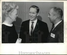 1968 Press Photo Presidente Rhea M. Eckel no Hotel Syracuse Jantar com Executivos comprar usado  Enviando para Brazil