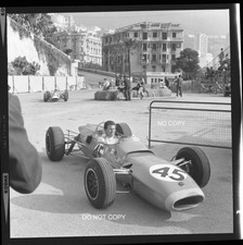 Fotografia negativa Jean-Pierre Jaussaud Matra MS5 fórmula 3 Monaco GP 1966 60mm comprar usado Fotografia negativa Jean-Pierre Jaussaud Matra MS5 fórmula 3 Monaco GP 1966 60mm comprar usado  Enviando para Brazil