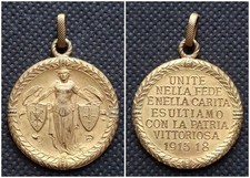 Medaglia militare commemorativ usato  Torino