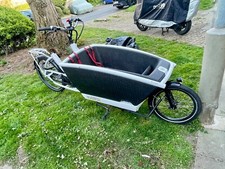 White urban arrow for sale  LONDON