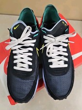 TÊNIS DE GINÁSTICA NIKE WAFFLE ONE RUNNING PRETO/AMARELO STRIKE TAMANHO MASCULINO 11,5 com caixa, usado comprar usado  Enviando para Brazil