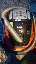 Aspirapolvere hoover te70 usato  Villanova Marchesana