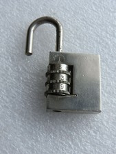 Ancien cadenas combinaison d'occasion Ancien cadenas combinaison d'occasion  Rillieux-la-Pape