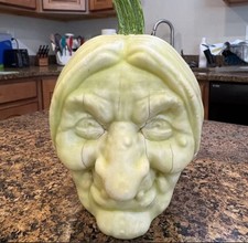 Witch pumpkin mold for sale Witch pumpkin mold for sale  BALDOCK