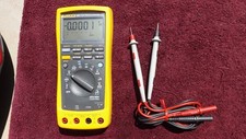 Fluke 189 near d'occasion  Expédié en Belgium