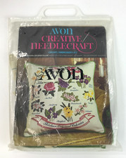 Kit de travesseiro bordado Crewel Agulha Avon: Flores de 13 colônias originais comprar usado  Enviando para Brazil